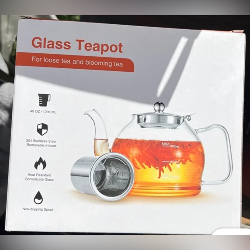 Glass teapot